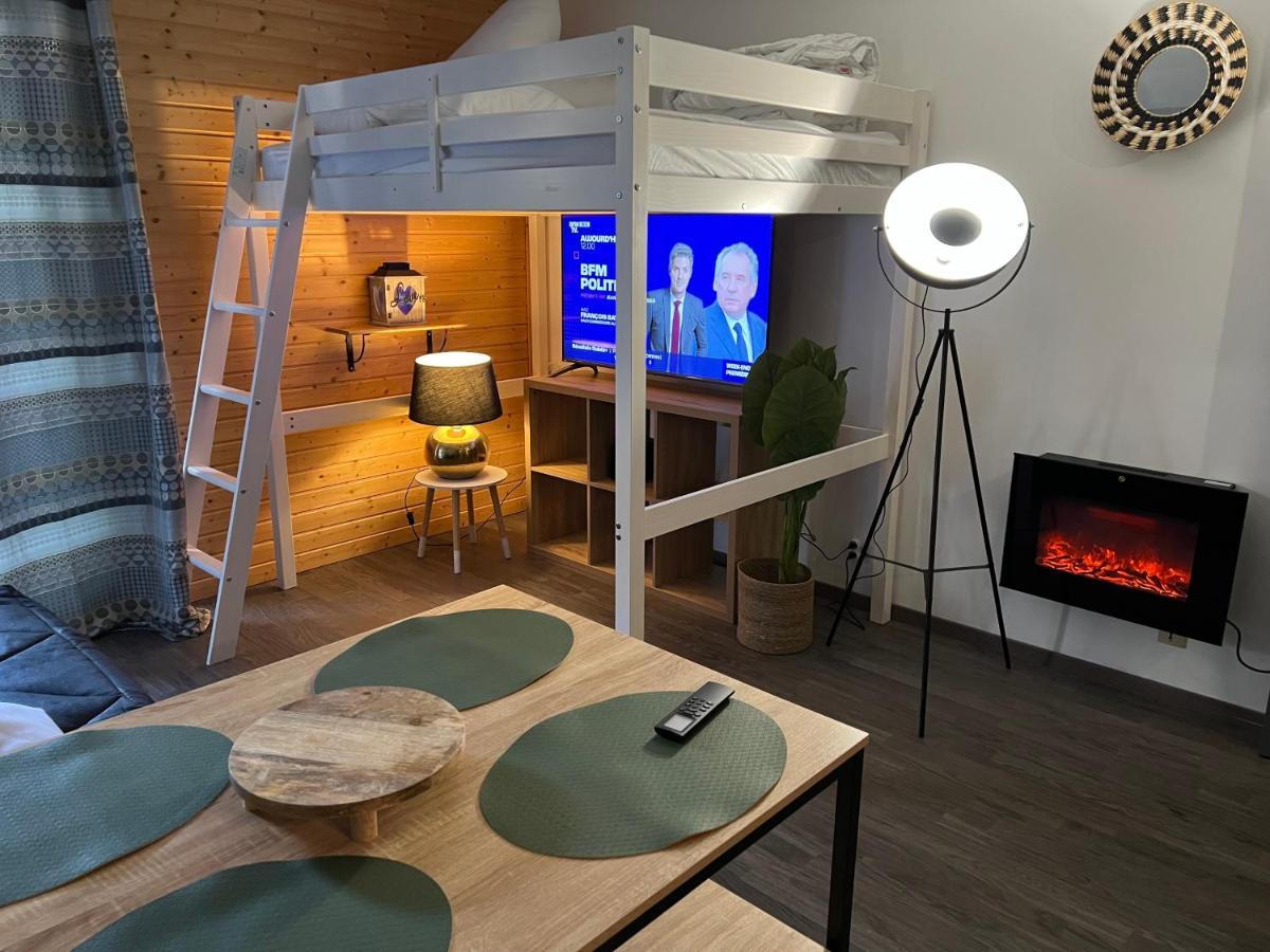 Studio Les Izards Les Angles  Exterior foto